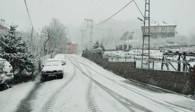 YÜKSEK KESİMLER BEYAZA BÜRÜNDÜ...