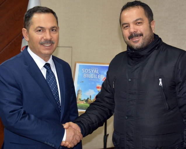 Tuhafiyeciler çarşısını konuştular…