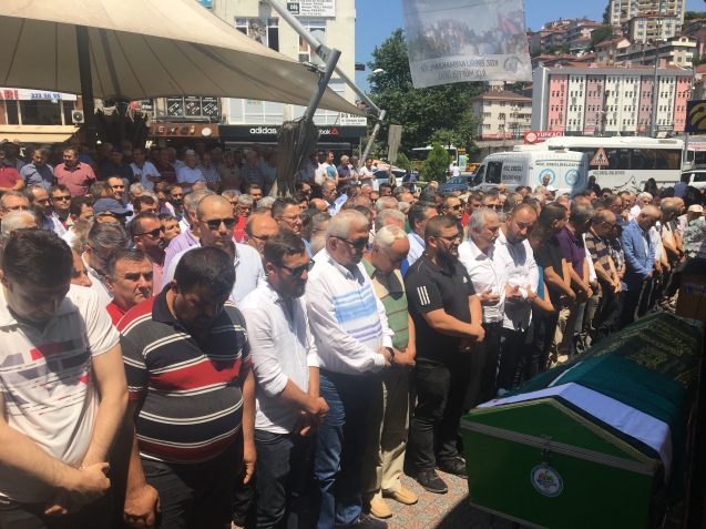 Son yolculuğuna uğurlandı…