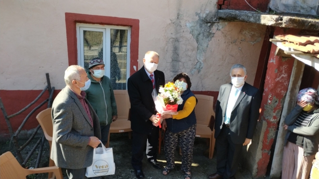 Çorumluoğlu, köy ziyaretlerine devam ediyor...
