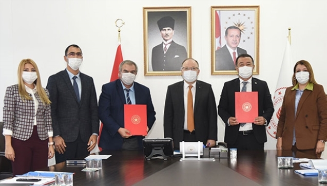 Projede sözleşme imzalandı!..