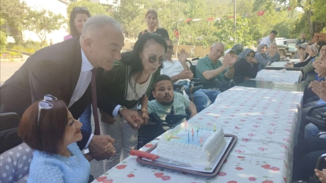 Engellilerden Sesli’ye “Başkanlık” duası