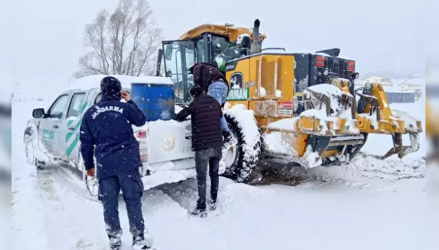  7 köylü, orman ekipleri tarafından kurtarıldı...