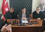 DERDİNİ ANLATMAK İSTEYEN MUHTARA‘BIRAK DUYGU SÖMÜRÜSÜ YAPMA’