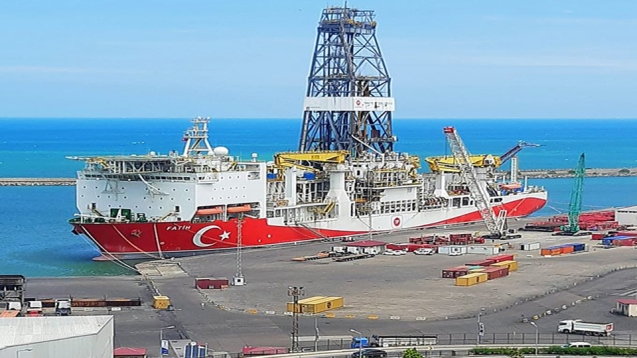 FATİH SONDAJ GEMİSİ TRABZON'DAN YOLA ÇIKTI...