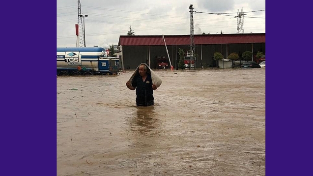 Kaymakamlıktan Yardım...