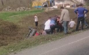 Otomobil şarampole yuvarlandı... Sürücü Yaralandı...