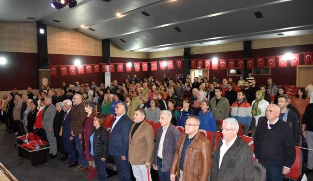 İZMİT BELEDİYESİ KENT ORKESTRASI KONSERİ BÜYÜLEDİ