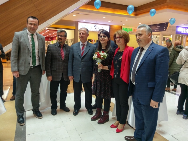 Berfin’den Yapboz sergisi