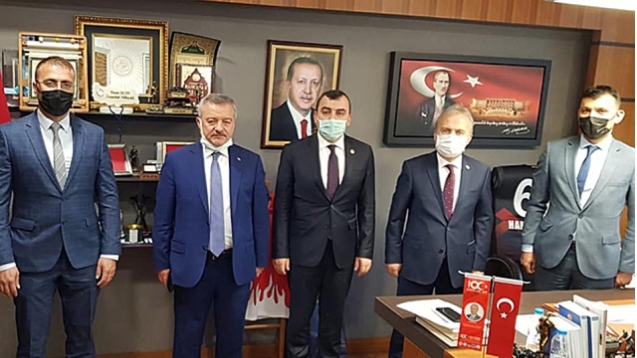 Ak Parti Milletvekillerini ziyaret ettiler…