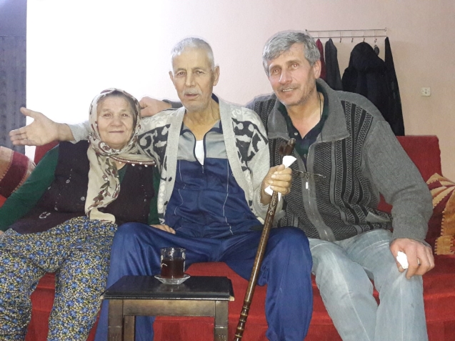 Aynı gün öldüler, yan yana gömüldüler…