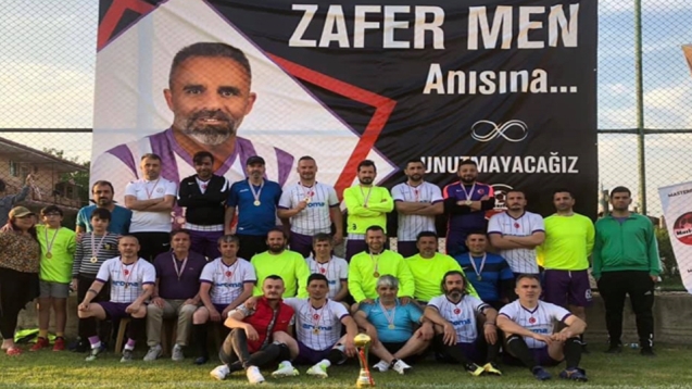 Mağlup edip şampiyon oldular...