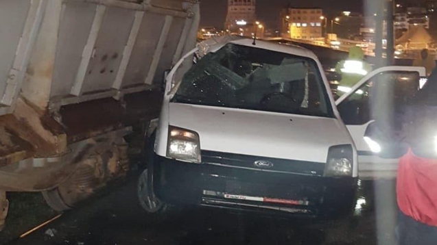 Tren otomobili biçti: 1 yaralı...