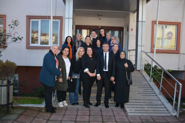 Atilla Tarık Semiz'e Gülüç Ak parti yönetiminden ziyaret...