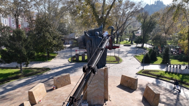 Kdz. Ereğli'de Atatürk büstleri ve anıtlar temizlendi...