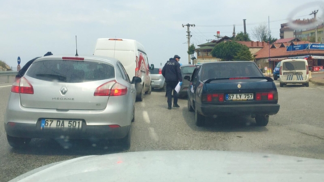 POLİS KONTROLLERİ DEVAM EDİYOR...