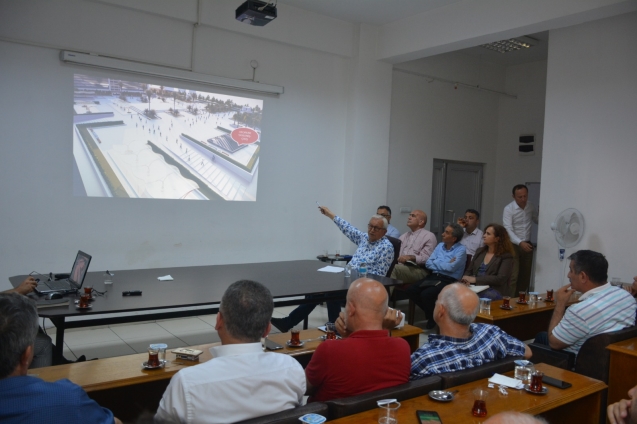 STRATEJİK PLAN BELEDİYE MECLİS ÜYELERİNE SUNULDU