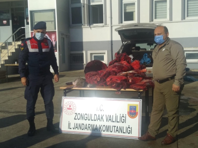 Yakalanan geyik etleri imha edildi...