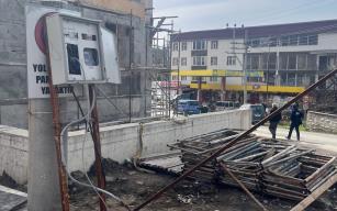 İnşaattan düşen işçi ağır yaralandı...