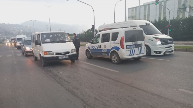 Ekipler ilçede kuş uçurtmuyor...