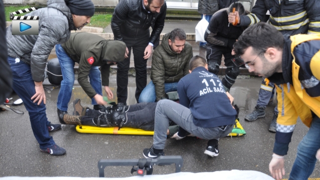 YARALI MOTOSİKLET SÜRÜCÜSÜ...