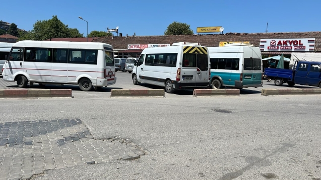 Vatandaşlar akıllı durak istiyor...