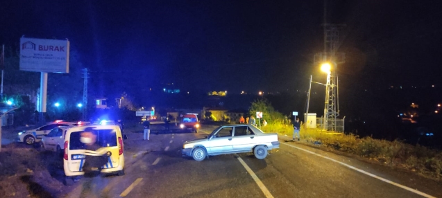 Trafik kazası... 1'i çocuk 5 yaralı...