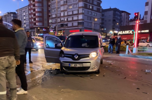 Trafik kazasında 1 kişi yaralandı...