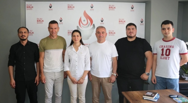 Sesli, Çağla Erdoğan Turan'ı ziyaret etti...