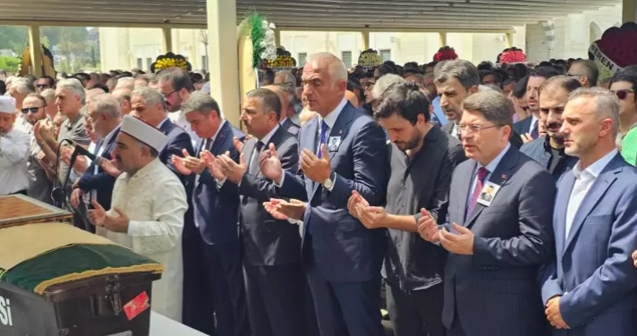Zeki Tosun son yolculuğuna uğurlandı...