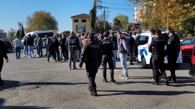 Adliye önü karıştı...Sanıkların cezaları belli oldu...