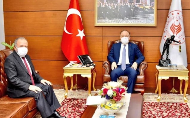 Rektör Çufalı'dan, Vali Tutulmaz'a ziyaret...